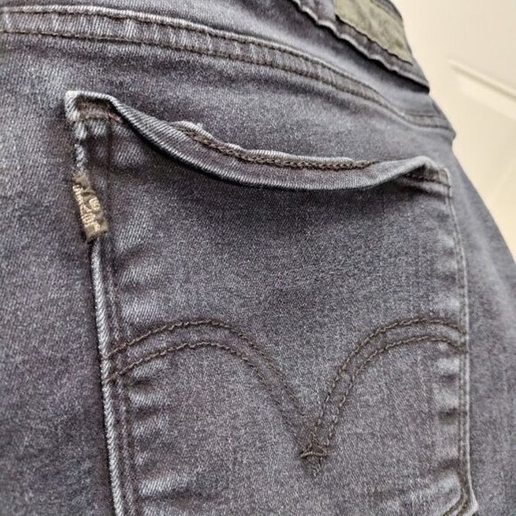 Levi's High Waisted Dark Wash Denim Streetwear Skinny Jeggings Dark Blue 32/32 - Picture 6 of 7